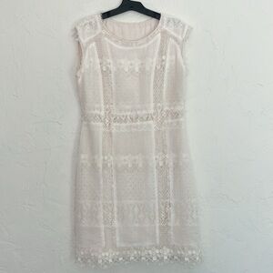 BCBG Max Azria White Gauze Lace Cocktail dress, pre-owned, Size 12.